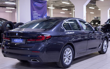 BMW 5 серия, 2021 год, 5 250 000 рублей, 7 фотография
