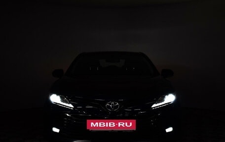 Toyota Camry, 2019 год, 2 799 000 рублей, 6 фотография