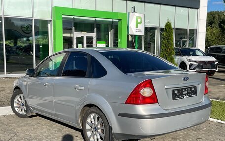 Ford Focus II рестайлинг, 2005 год, 440 000 рублей, 2 фотография