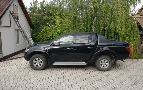 Mitsubishi L200 IV рестайлинг, 2012 год, 1 800 000 рублей, 1 фотография