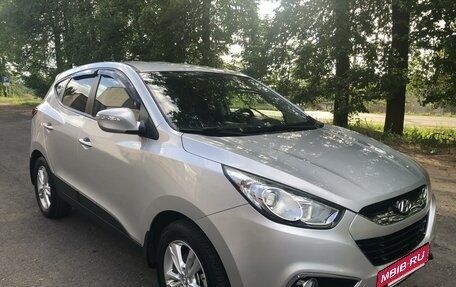 Hyundai ix35 I рестайлинг, 2013 год, 1 560 000 рублей, 2 фотография