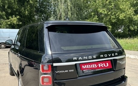 Land Rover Range Rover IV рестайлинг, 2018 год, 6 000 000 рублей, 3 фотография