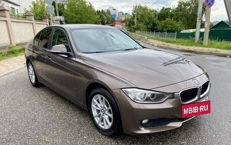 BMW 3 серия, 2014 год, 1 570 000 рублей, 3 фотография
