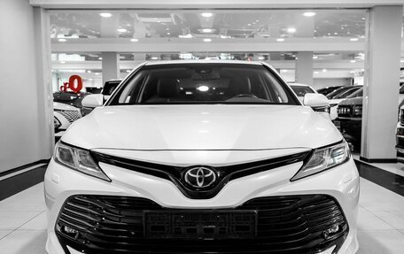 Toyota Camry, 2019 год, 2 920 000 рублей, 2 фотография