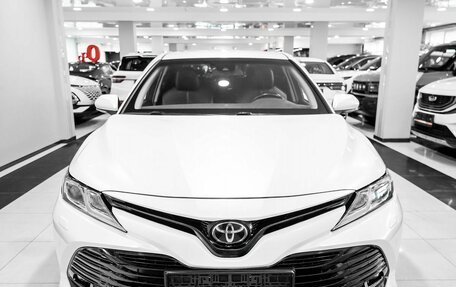 Toyota Camry, 2019 год, 2 920 000 рублей, 3 фотография