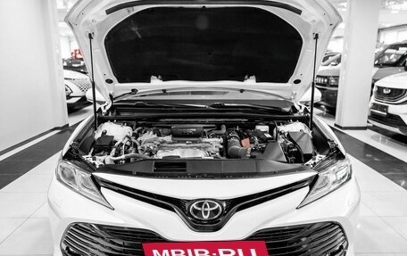 Toyota Camry, 2019 год, 2 920 000 рублей, 4 фотография