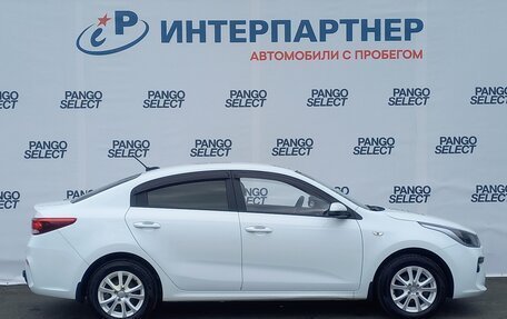 KIA Rio IV, 2018 год, 1 162 000 рублей, 4 фотография