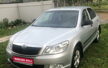 Skoda Octavia, 2011 год, 800 000 рублей, 3 фотография