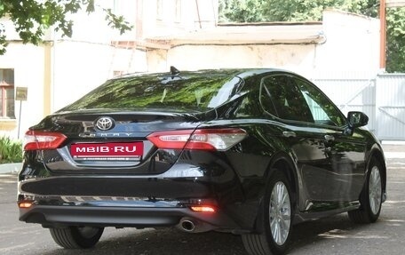 Toyota Camry, 2019 год, 2 700 000 рублей, 7 фотография