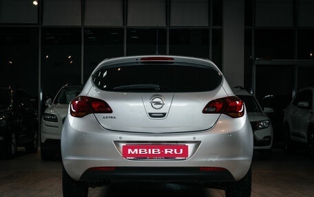 Opel Astra J, 2011 год, 1 050 000 рублей, 5 фотография