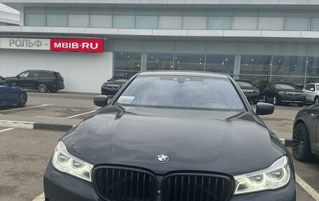BMW 7 серия, 2016 год, 3 550 000 рублей, 2 фотография