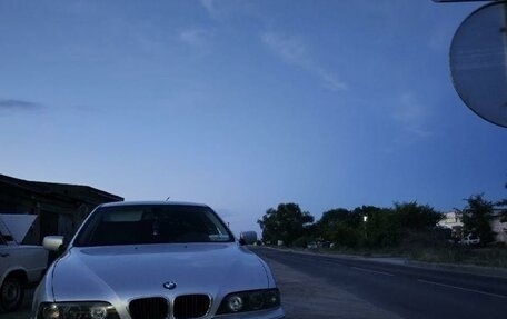 BMW 5 серия, 2001 год, 660 000 рублей, 2 фотография