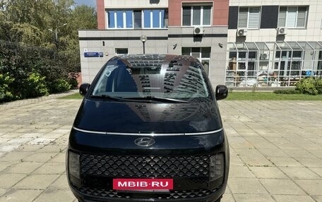 Hyundai Staria, 2021 год, 5 200 000 рублей, 4 фотография