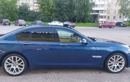 BMW 7 серия, 2012 год, 2 950 000 рублей, 3 фотография