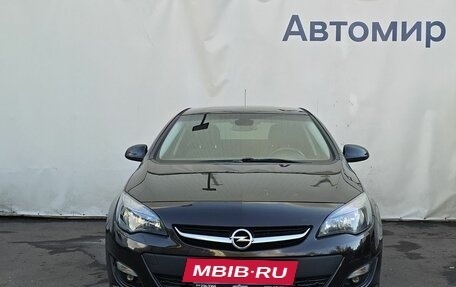 Opel Astra J, 2014 год, 985 000 рублей, 2 фотография