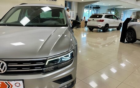 Volkswagen Tiguan II, 2020 год, 2 568 000 рублей, 5 фотография