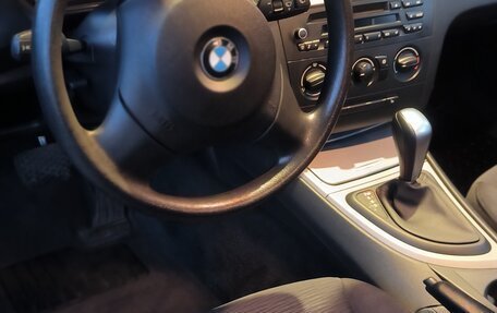 BMW 1 серия, 2011 год, 1 165 000 рублей, 4 фотография