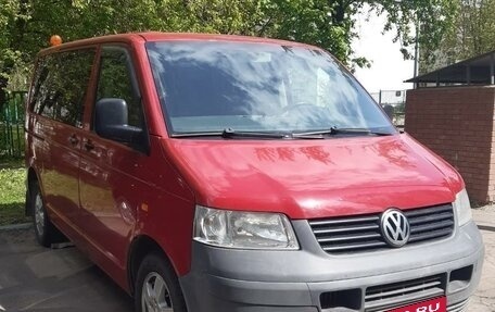 Volkswagen Transporter T5 рестайлинг, 2004 год, 1 200 000 рублей, 2 фотография