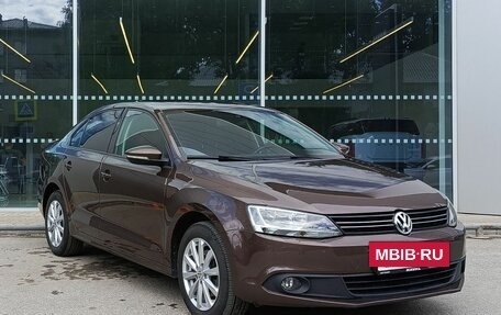 Volkswagen Jetta VI, 2014 год, 1 300 000 рублей, 3 фотография