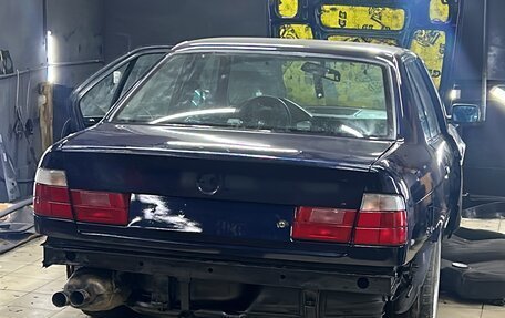 BMW 5 серия, 1994 год, 500 000 рублей, 2 фотография