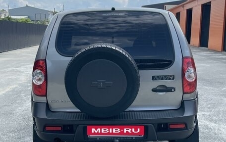 Chevrolet Niva I рестайлинг, 2012 год, 689 999 рублей, 3 фотография