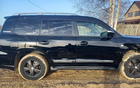 Toyota Land Cruiser 200, 2011 год, 3 950 000 рублей, 8 фотография