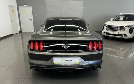 Ford Mustang VI рестайлинг, 2015 год, 2 445 000 рублей, 4 фотография