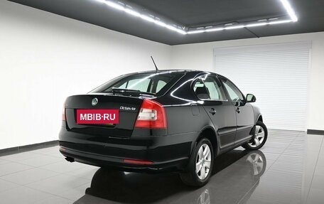 Skoda Octavia, 2011 год, 1 095 000 рублей, 2 фотография