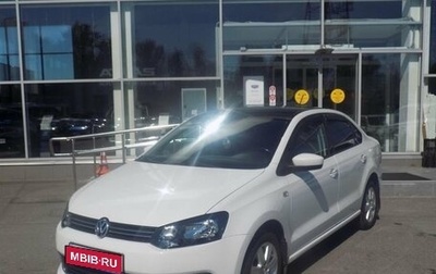 Volkswagen Polo VI (EU Market), 2014 год, 827 000 рублей, 1 фотография