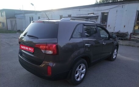 KIA Sorento II рестайлинг, 2014 год, 2 100 000 рублей, 3 фотография