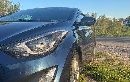 Hyundai Elantra V, 2015 год, 980 000 рублей, 2 фотография