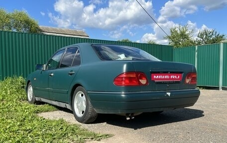 Mercedes-Benz E-Класс, 1999 год, 300 000 рублей, 5 фотография