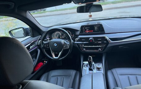 BMW 5 серия, 2018 год, 3 300 000 рублей, 10 фотография
