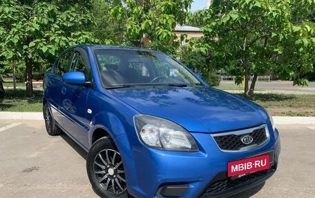 KIA Rio II, 2010 год, 640 000 рублей, 3 фотография