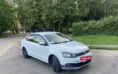 Volkswagen Polo VI (EU Market), 2015 год, 920 000 рублей, 4 фотография