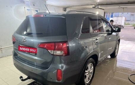 KIA Sorento II рестайлинг, 2014 год, 1 650 000 рублей, 2 фотография