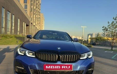 BMW 3 серия, 2019 год, 3 300 000 рублей, 3 фотография