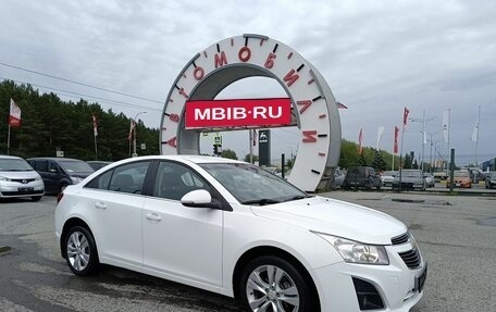 Chevrolet Cruze II, 2013 год, 999 995 рублей, 1 фотография