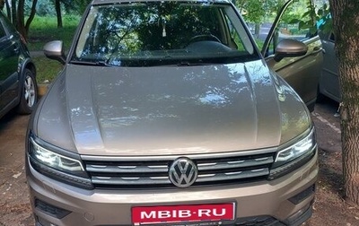 Volkswagen Tiguan II, 2020 год, 3 700 000 рублей, 1 фотография