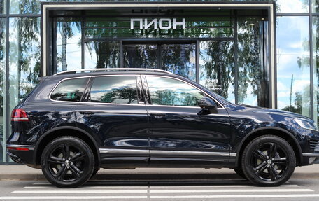 Volkswagen Touareg III, 2017 год, 4 150 000 рублей, 3 фотография