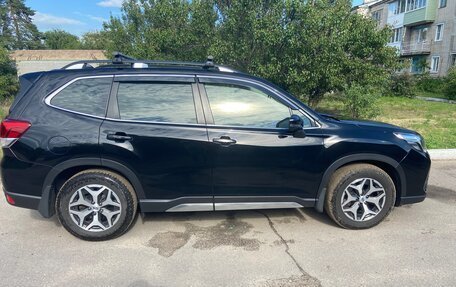 Subaru Forester, 2018 год, 2 950 000 рублей, 4 фотография