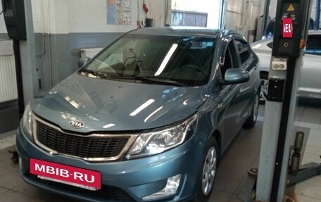 KIA Rio III рестайлинг, 2012 год, 854 000 рублей, 2 фотография