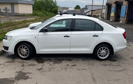 Skoda Rapid I, 2014 год, 1 050 000 рублей, 4 фотография