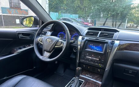 Toyota Camry, 2016 год, 2 250 000 рублей, 8 фотография