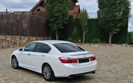Honda Accord IX рестайлинг, 2013 год, 1 850 000 рублей, 11 фотография
