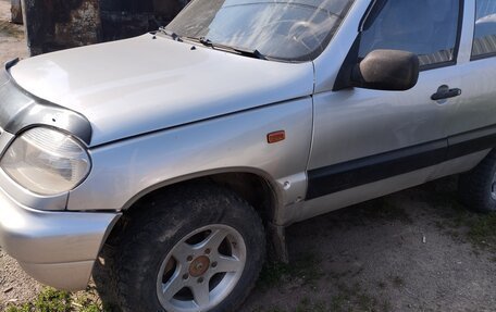 Chevrolet Niva I рестайлинг, 2005 год, 295 000 рублей, 7 фотография