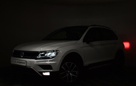 Volkswagen Tiguan II, 2019 год, 2 849 000 рублей, 2 фотография