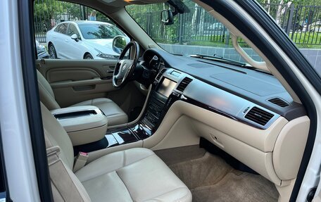 Cadillac Escalade III, 2013 год, 3 800 000 рублей, 6 фотография