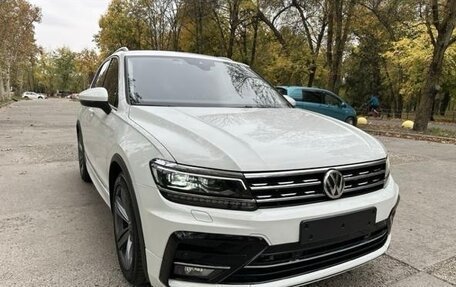 Volkswagen Tiguan II, 2019 год, 4 250 000 рублей, 5 фотография