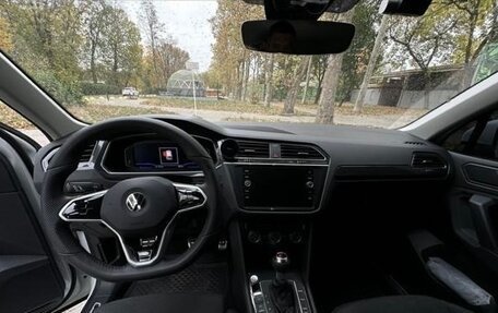 Volkswagen Tiguan II, 2019 год, 4 250 000 рублей, 12 фотография